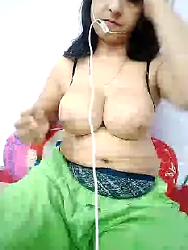 Snapshot of wildsakhi chatting on 02-10-25, 04:36 wildsakhi online show from 02-10-25, 04:36