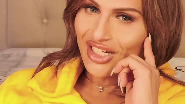 xprettysmilex online show from 12-18-24, 10:13