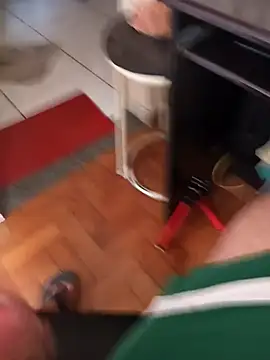 lobomisterioso13 online show from 10-09-25, 12:03