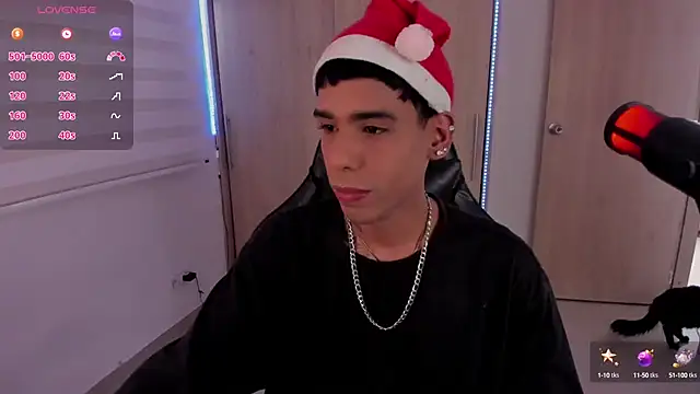 aldrinwhite online show from 12-29-24, 08:48