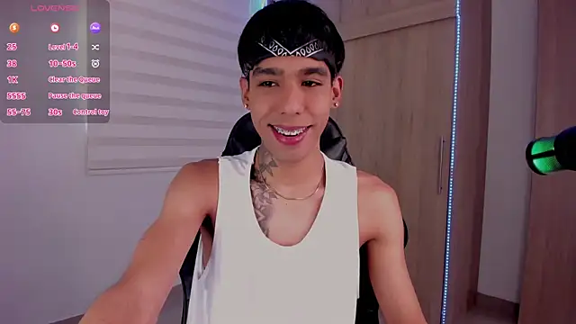 aldrinwhite online show from 01-25-25, 04:24