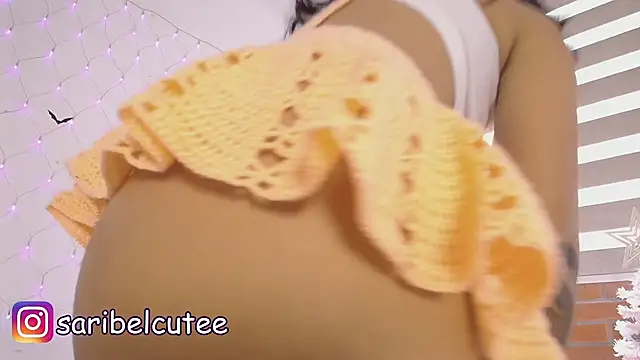 Snapshot of saribelcute chatting on 12-03-24, 04:50 saribelcute online show from 12-03-24, 04:50