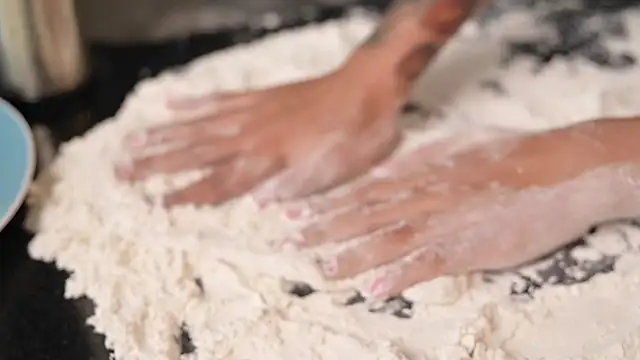 Snapshot of saribelcute chatting on 12-02-25, 08:59 saribelcute online show from 12-02-25, 08:59