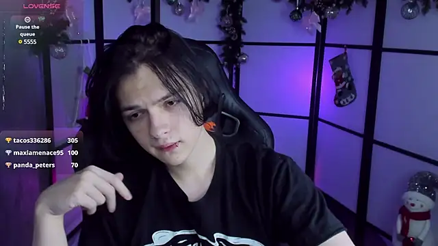 Justin Care online show from 12-21-24, 02:19