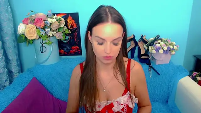 LindaaLu online show from 12-09-24, 10:00