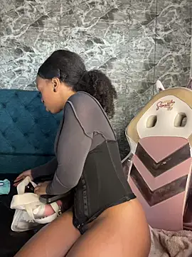 Melany Williams online show from 01-10-26, 01:02