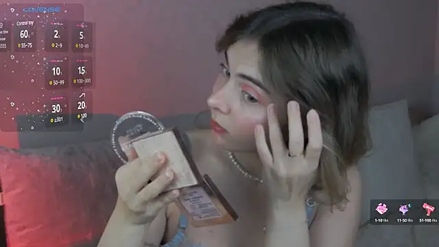 Snapshot of chloi_hes chatting on 12-02-24, 01:02 chloi hes online show from 12-02-24, 01:02