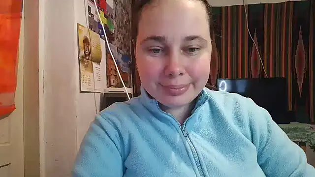 Cora Maro online show from 12-18-25, 10:43