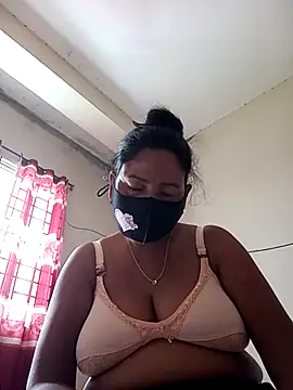 Neha-Roy online show from 09-30-25, 04:50