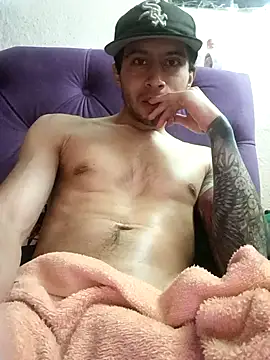 Snapshot of Mich_Stev9524 chatting on 02-22-26, 04:24 Mich Stev9524 online show from 02-22-26, 04:24