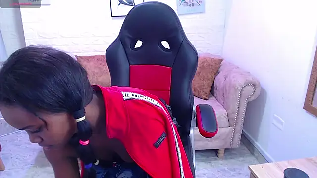 cattalheya online show from 11-21-25, 12:37