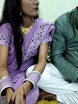 Snapshot of indian_yourshreya69 chatting on 10-10-25, 06:18 indian yourshreya69 online show from 10-10-25, 06:18