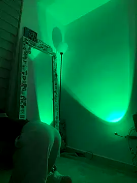 Snapshot of salome-brown chatting on 11-21-25, 02:21 salome-brown online show from 11-21-25, 02:21