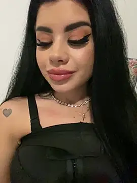 Snapshot of Ameliablack_1 chatting on 12-19-24, 07:07 Ameliablack 1 online show from 12-19-24, 07:07