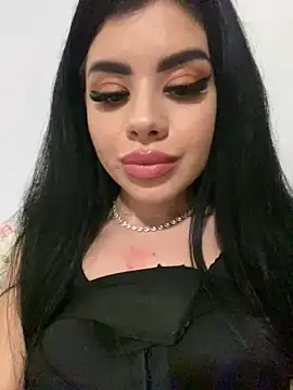 Snapshot of Ameliablack_1 chatting on 12-21-24, 03:03 Ameliablack 1 online show from 12-21-24, 03:03