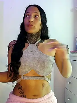 Nicole420squirt online show from 02-05-25, 05:20