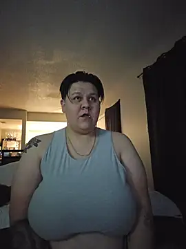 Snapshot of DevilDahm chatting on 12-20-25, 05:25 DevilDahm online show from 12-20-25, 05:25