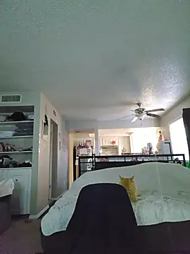 Snapshot of DevilDahm chatting on 01-08-26, 11:51 DevilDahm online show from 01-08-26, 11:51