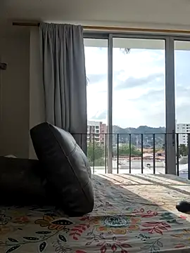 Sthef Castle online show from 03-17-25, 08:51