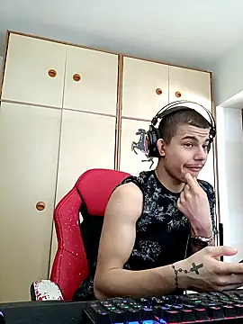 BigDickEnrg7195 online show from 02-06-25, 11:21