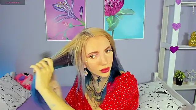 Snapshot of AnneTenet chatting on 12-06-24, 03:30 AnneTenet online show from 12-06-24, 03:30