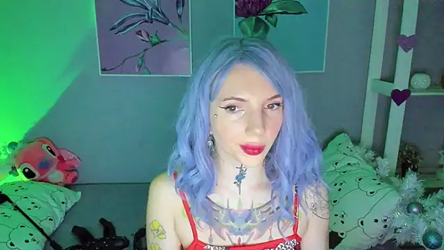 Snapshot of AnneTenet chatting on 12-21-24, 06:09 AnneTenet online show from 12-21-24, 06:09