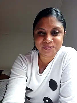 Snapshot of Sensual_indian7 chatting on 11-07-25, 03:12 Sensual indian7 online show from 11-07-25, 03:12