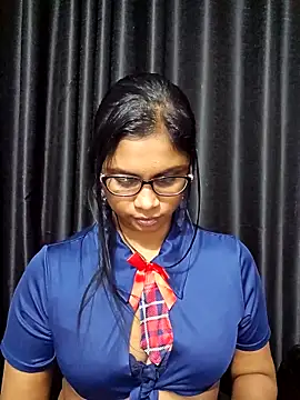 Snapshot of Sensual_indian7 chatting on 12-14-25, 01:16 Sensual indian7 online show from 12-14-25, 01:16