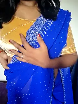 Snapshot of Aayushii__ chatting on 05-29-26, 05:16 Aayushii online show from 05-29-26, 05:16