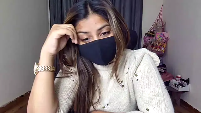 Hoty-Shivangi online show from 02-10-26, 04:00