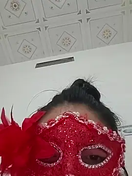 Snapshot of girldam95 chatting on 06-07-26, 04:22 girldam95 online show from 06-07-26, 04:22