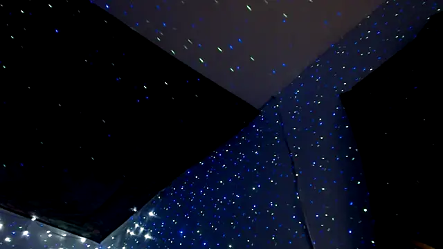 Snapshot of Buffshagswell chatting on 03-09-25, 03:01 Buffshagswell online show from 03-09-25, 03:01