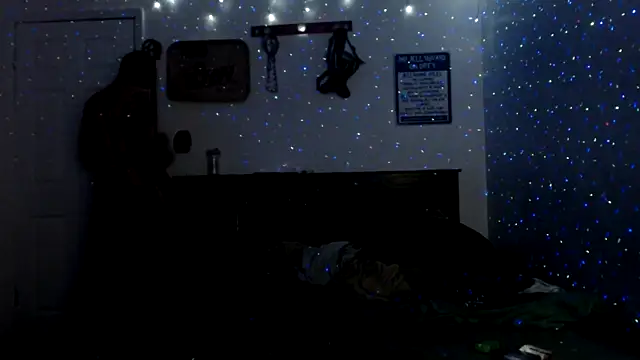 Snapshot of Buffshagswell chatting on 03-09-25, 12:09 Buffshagswell online show from 03-09-25, 12:09