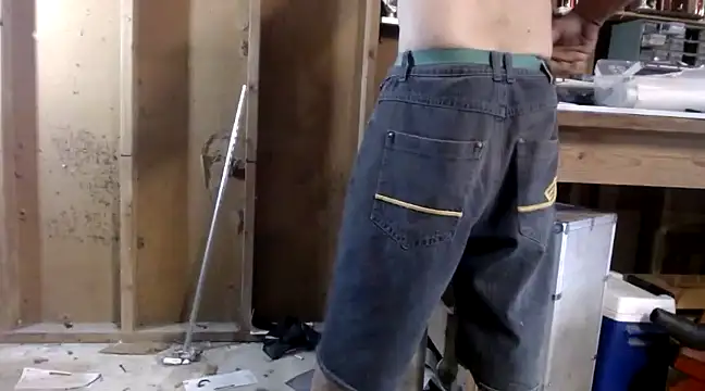 Snapshot of Buffshagswell chatting on 03-11-25, 06:19 Buffshagswell online show from 03-11-25, 06:19