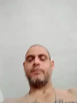 Snapshot of Buffshagswell chatting on 03-11-25, 09:37 Buffshagswell online show from 03-11-25, 09:37