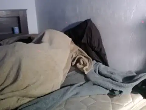 Snapshot of Buffshagswell chatting on 03-13-25, 10:36 Buffshagswell online show from 03-13-25, 10:36