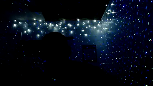 Snapshot of Buffshagswell chatting on 03-20-25, 05:25 Buffshagswell online show from 03-20-25, 05:25