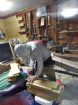 Snapshot of Buffshagswell chatting on 10-29-25, 12:51 Buffshagswell online show from 10-29-25, 12:51