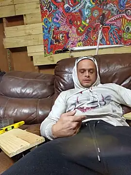 Snapshot of Buffshagswell chatting on 10-30-25, 05:35 Buffshagswell online show from 10-30-25, 05:35