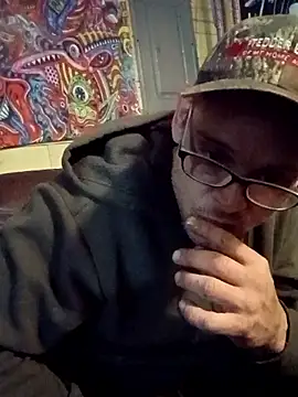 Snapshot of Buffshagswell chatting on 11-28-25, 08:17 Buffshagswell online show from 11-28-25, 08:17