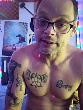 Snapshot of Buffshagswell chatting on 11-29-25, 08:34 Buffshagswell online show from 11-29-25, 08:34