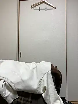 ryusei18570 online show from 01-07-25, 12:09