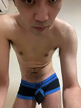 ryusei18570 online show from 04-03-26, 07:45