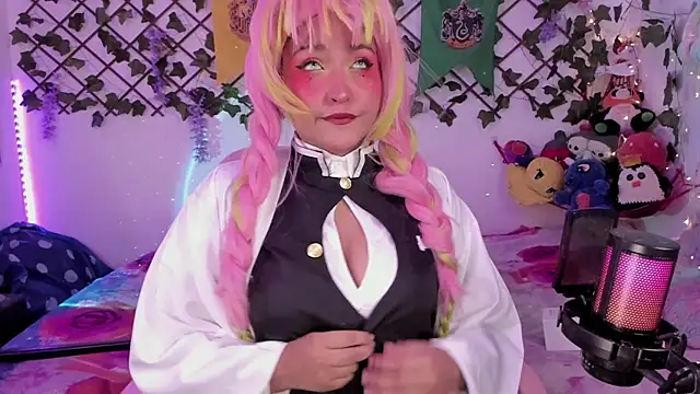 Snapshot of cutepie_uwu_ chatting on 01-08-25, 07:56 cutepie uwu online show from 01-08-25, 07:56