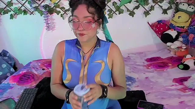 Snapshot of cutepie_uwu_ chatting on 01-15-25, 08:05 cutepie uwu online show from 01-15-25, 08:05