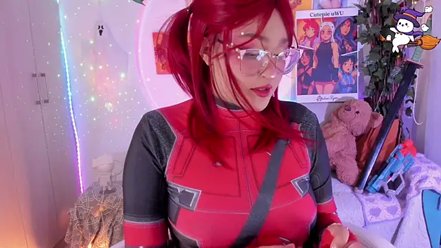 Snapshot of cutepie_uwu_ chatting on 12-20-25, 12:18 cutepie uwu online show from 12-20-25, 12:18