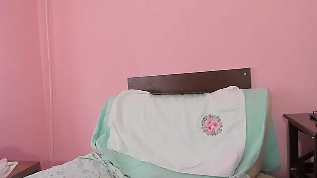 Snapshot of HotSweetAngel chatting on 04-09-26, 08:09 HotSweetAngel online show from 04-09-26, 08:09