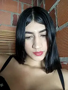 Julix A online show from 01-19-25, 07:46