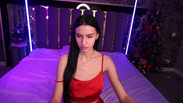 Snow WhiteeeX online show from 01-08-26, 06:37