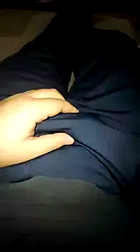 Snapshot of reelciii21 chatting on 01-02-25, 04:46 reelciii21 online show from 01-02-25, 04:46